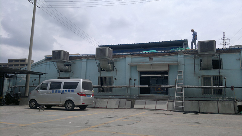 布草洗滌<a href=http://m.021-qxwx.com/photo/jie.html target='_blank'>車間降溫</a> 布草洗滌車間降溫